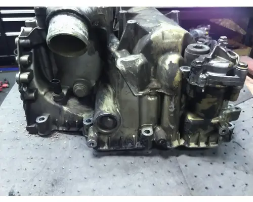 DETROIT DD15 OIL FILTER HOUSING