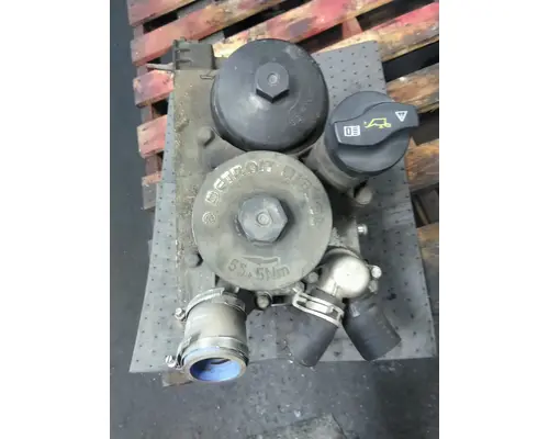 DETROIT DD15 OIL FILTER HOUSING