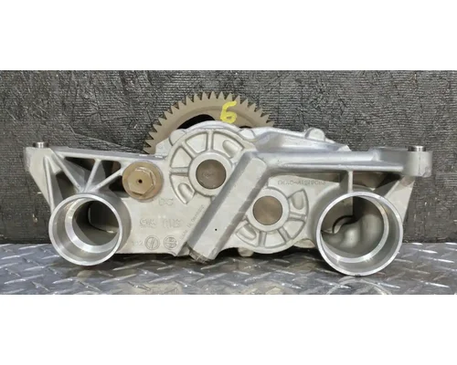 DETROIT DD15 Oil Pump
