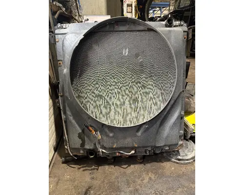 DETROIT DD15 Radiator