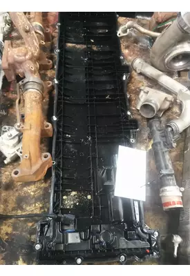 DETROIT DD15 VALVE COVER