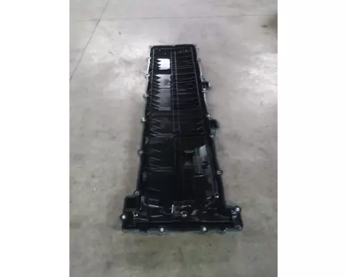 DETROIT DD15 VALVE COVER