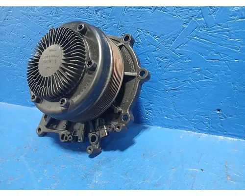 DETROIT DD15 Water Pump