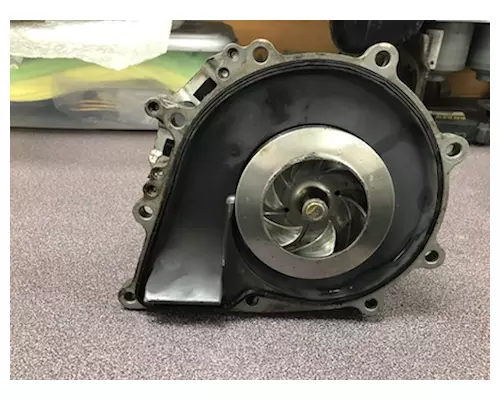 DETROIT DD15 Water Pump