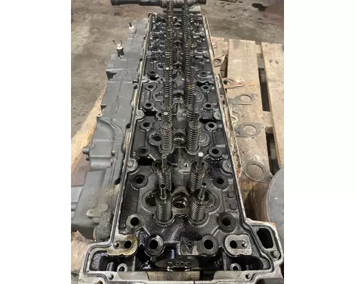 DETROIT DD16 Cylinder Head