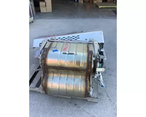 DETROIT DD16 DPF (Diesel Particulate Filter)