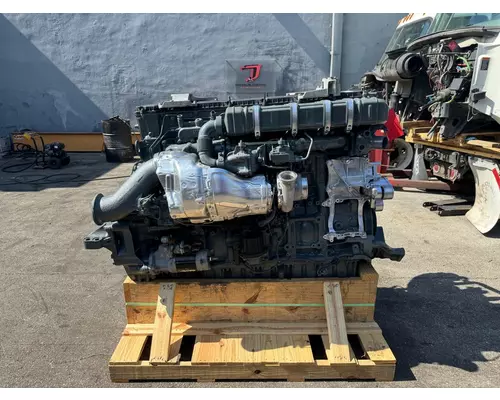 DETROIT DD16 Engine Assembly