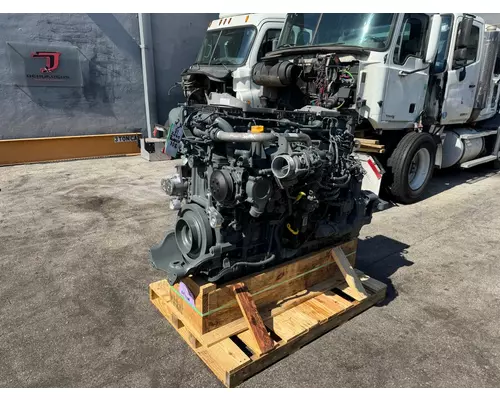 DETROIT DD16 Engine Assembly