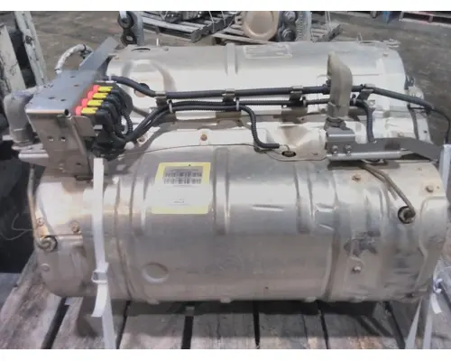 DETROIT DD5 DPF ASSEMBLY (DIESEL PARTICULATE FILTER)