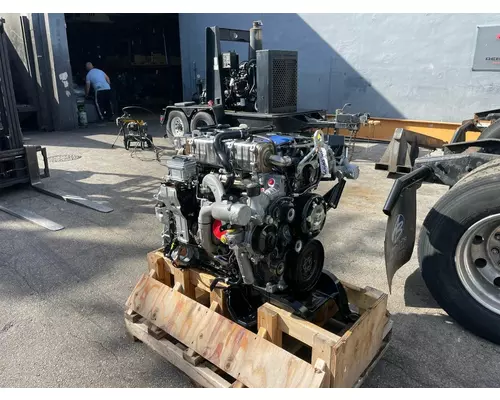 DETROIT DD5 Engine Assembly