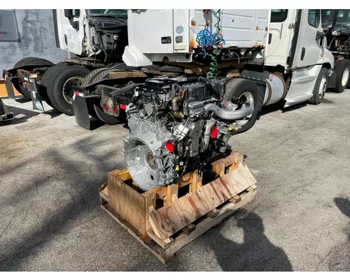 DETROIT DD5 Engine Assembly