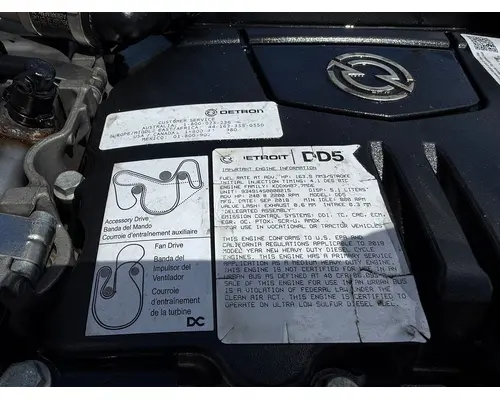 DETROIT DD5 Engine Assembly