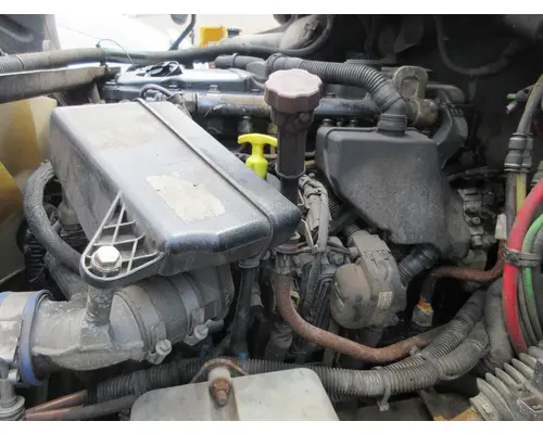 DETROIT DD5 Engine Assembly