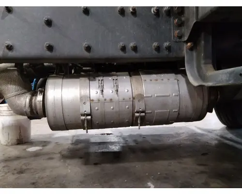 DETROIT DD8 DPF ASSEMBLY (DIESEL PARTICULATE FILTER)