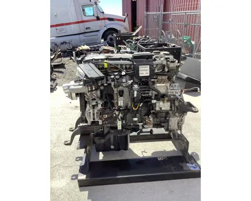 DETROIT DD8 ENGINE ASSEMBLY