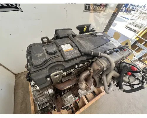 DETROIT DD8 Engine Assembly