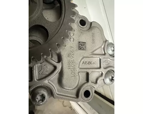 DETROIT DD8 Oil Pump