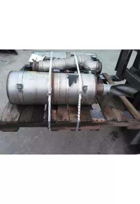 DETROIT DD8 SCR ASSEMBLY (SELECTIVE CATALYTIC REDUCTION)