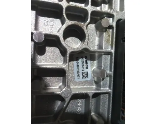 DETROIT DT12-OA (1ST GEN OVERDRIVE) TRANSMISSION CONTROL MODULE (TCM)