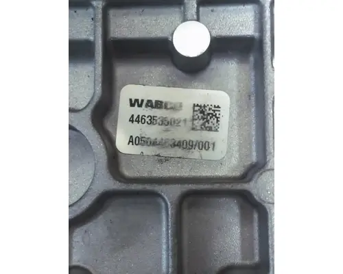 DETROIT DT12 TRANSMISSION CONTROL MODULE (TCM)