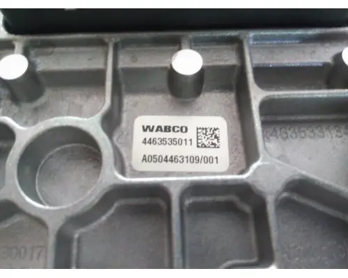 DETROIT DT12 TRANSMISSION CONTROL MODULE (TCM)
