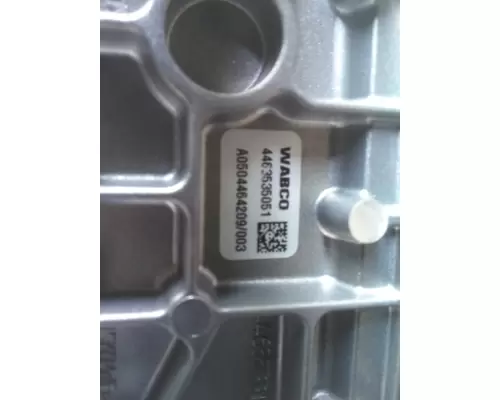 DETROIT DT12 TRANSMISSION CONTROL MODULE (TCM)