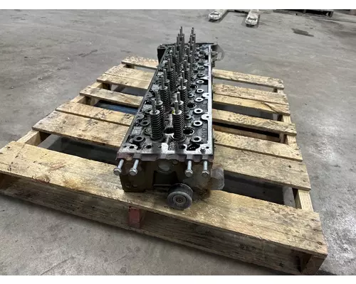 DETROIT EA4710105020 Cylinder Head