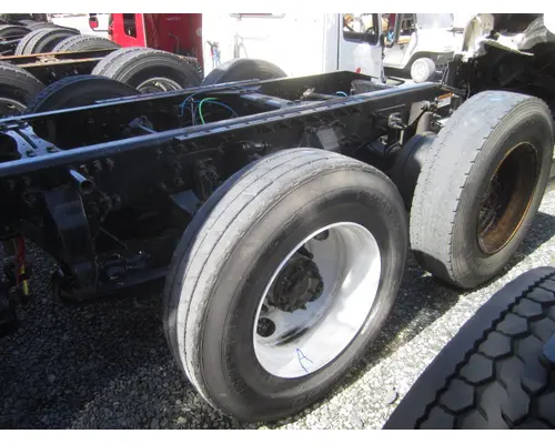 DETROIT RT40-4NR241 CUTOFF - SINGLE AXLE