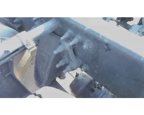 DETROIT RT40-NFDFR228 CUTOFF - SINGLE AXLE