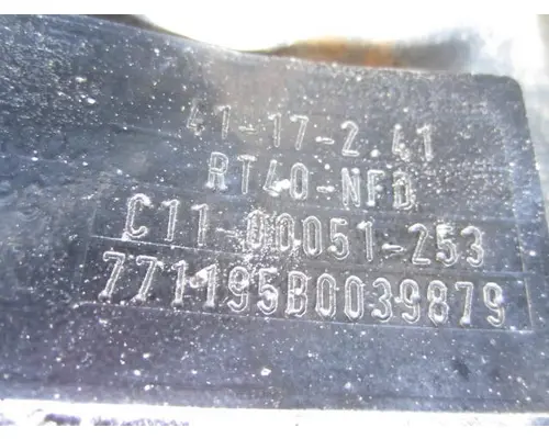 DETROIT RT40-NFDFR241 MATCHED SET REARS