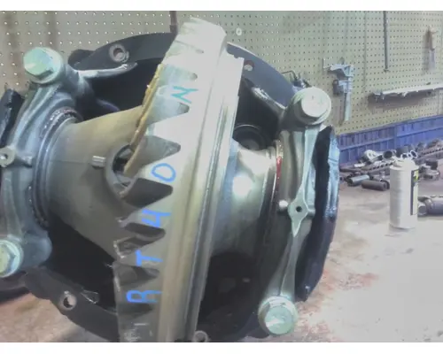 DETROIT RT40-NFDFR264 DIFFERENTIAL ASSEMBLY FRONT REAR