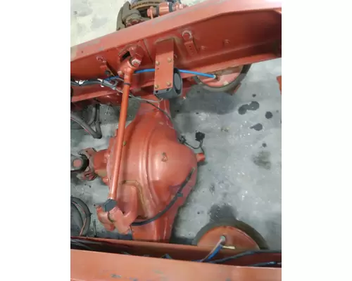 DETROIT RT40-NFD AXLE HOUSING, REAR (REAR)