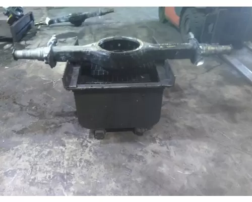 DETROIT RT40-NFD AXLE HOUSING, REAR (REAR)
