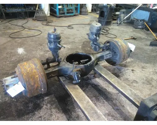 DETROIT RT40-NFD AXLE HOUSING, REAR (REAR)