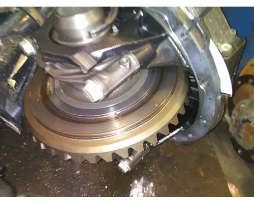 DETROIT RTL40-NFDFR228 DIFFERENTIAL ASSEMBLY FRONT REAR