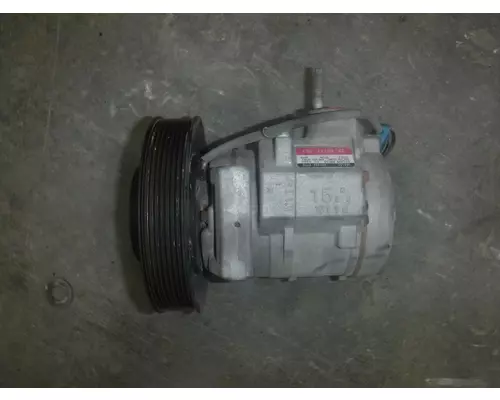 DETROIT SERIES 60 12.7 Air Conditioner Compressor