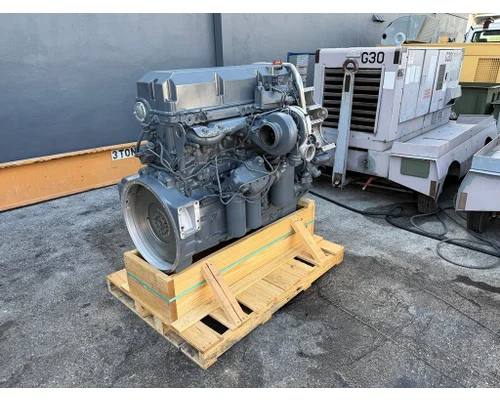 DETROIT Series 60 12.7 DDEC V Engine Assembly