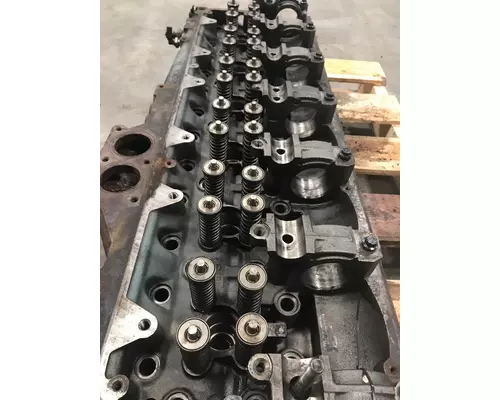 DETROIT Series 60 Cylinder Head