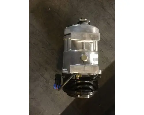 DETROIT  Air Conditioner Compressor