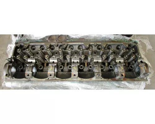 DETROIT  Cylinder Head