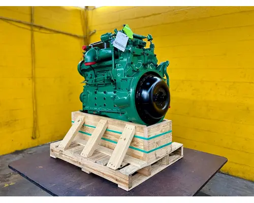 DETROIT  Engine Assembly
