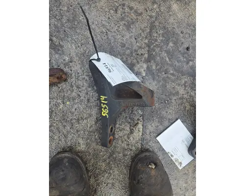 DETROIT  Engine Mounts