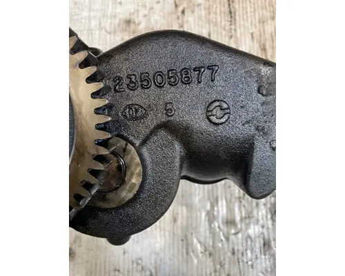 DETROIT  Oil Pump