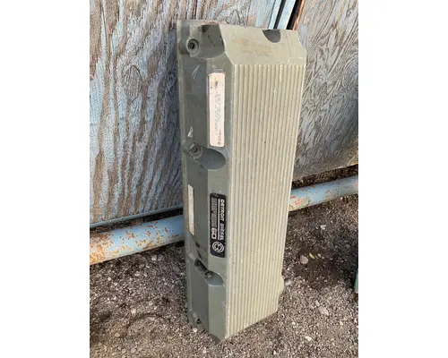 DETROIT  Valve Cover