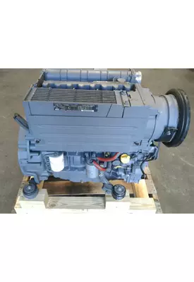 DEUTZ D2011L04i Engine