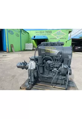 DEUTZ F3L912 Engine Assembly