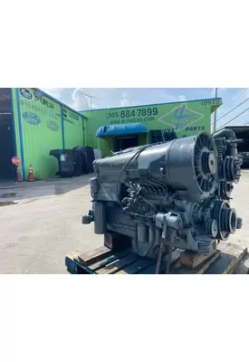 DEUTZ F6L912 Engine Assembly