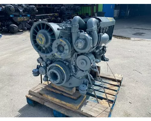 DEUTZ F6L912 Engine Assembly