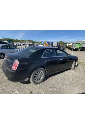 DODGE 300 Complete Vehicle