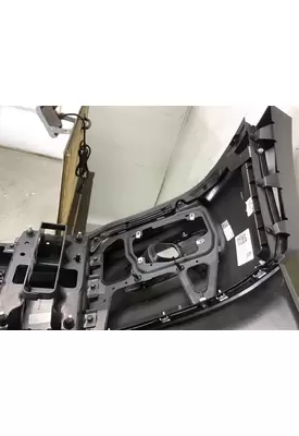 DODGE 5500 SERIES BUMPER ASSEMBLY, FRONT